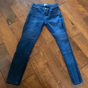 H&M zipper ankle jeans